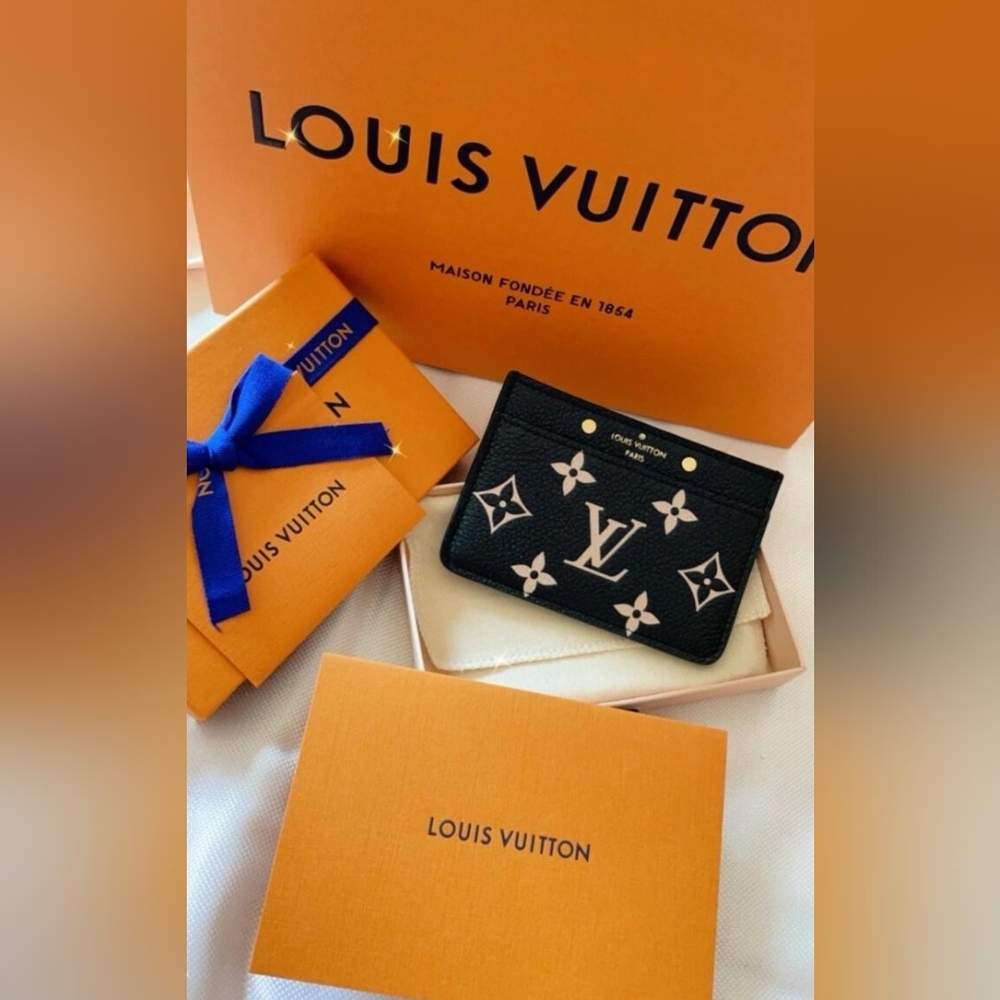 Louis Vuitton Card Holder